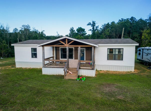 394 County Road 261, Shubuta, MS 39360