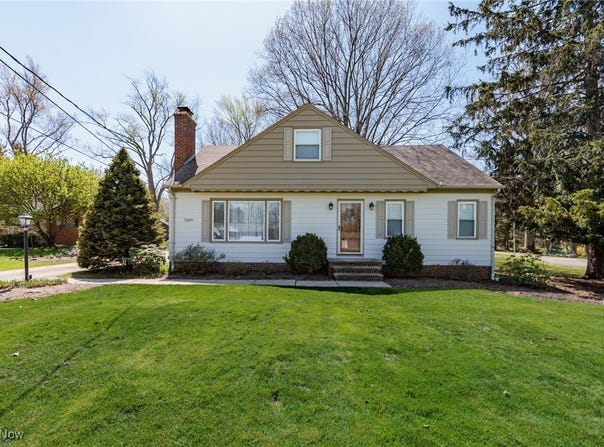 5500 Wilson Mills Road, Highland Heights, OH 44143