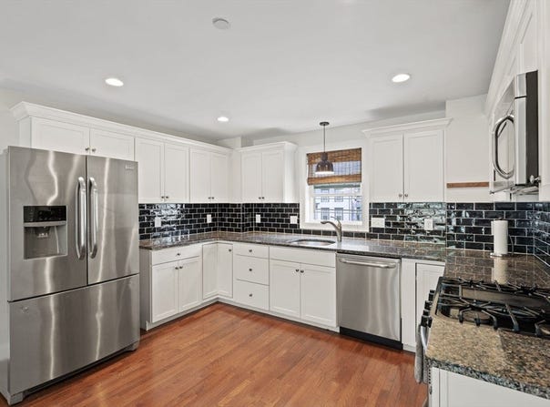 215 Main Street, Maynard, MA 01754