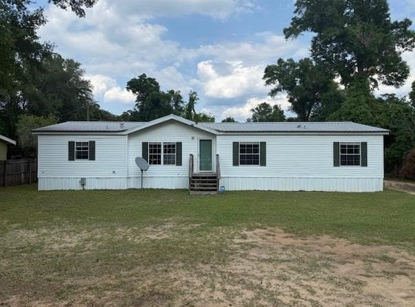12696 NW Shuler Lane, Bristol, FL 32321