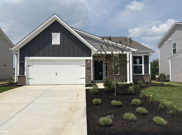 778 Oakleaf Drive, Greenfield, IN 46140