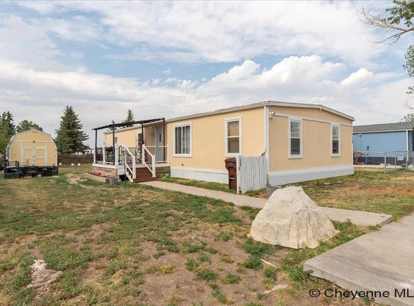 718 DALLAS RD, Cheyenne, WY 82007