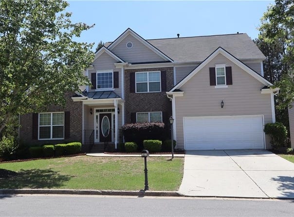 3969 Elm Trace Drive, Loganville, GA 30052