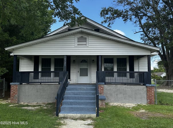 6525 Nc-33, Grimesland, NC 27837