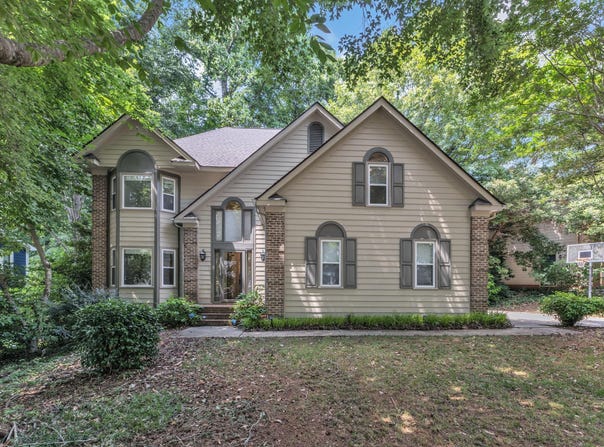 100 Windvale Court, Cary, NC 27518