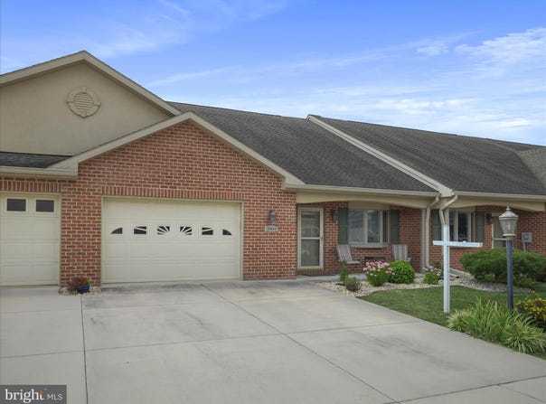 19445 SAPPHIRE DRIVE, HAGERSTOWN, MD 21742