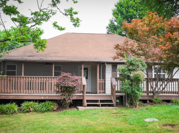 244 & 248 Manley Leestown Road, Frankfort, KY 40601