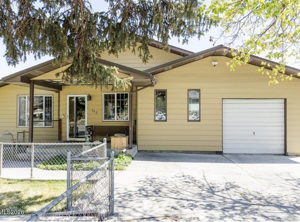 392 Willow Street, Elko, NV 89801