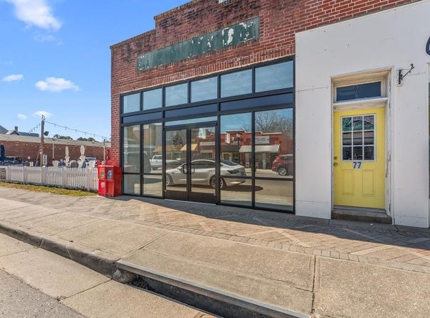 79 Main Street, KILMARNOCK, VA 22482
