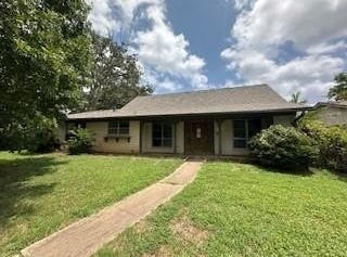 800 Glen Key Street, Denison, TX 75020