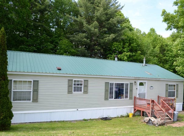 377  Angel, Corinth, NY 12822
