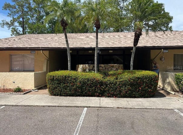 1220 13TH CIRCLE SE, LARGO, FL 33771