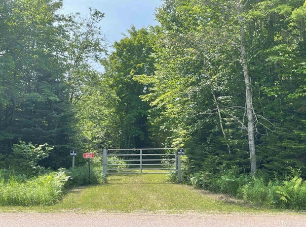 E1501 County Road H-44, Trenary, MI 49891