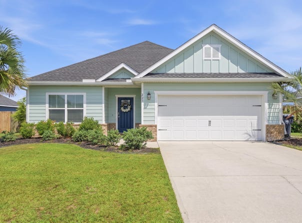 223 Partridge Lane, Freeport, FL 32439