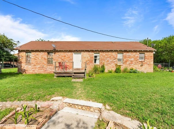 117 Doyle Dr., Portland, TX 78374