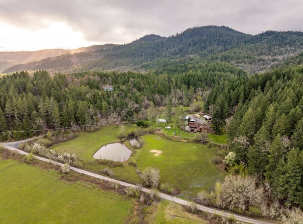 3305 Dick George Road, Cave Junction, OR 97523