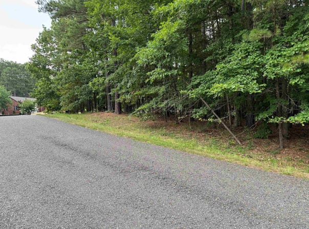 1 ARTURO LANE, Hot Springs Village, AR 71909