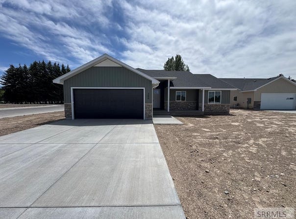 388 Wind River Circle, Shelley, ID 83274