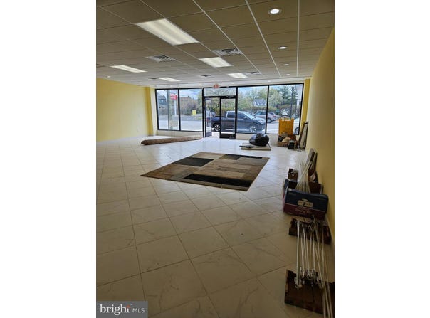 7459 MAPLE AVENUE, PENNSAUKEN, NJ 08109