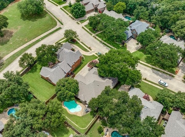 1904 Woodland Boulevard, Flower Mound, TX 75022