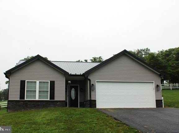775 ALANDALE DRIVE, CHAMBERSBURG, PA 17202