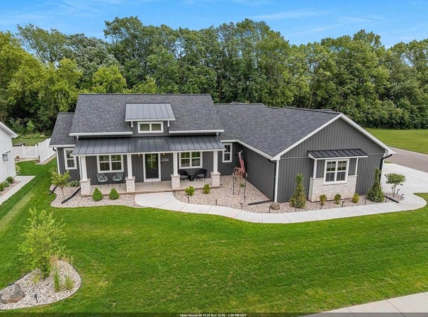 1756 Honor Street, Neenah, WI 54956