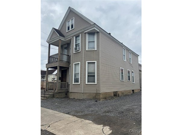 748 Jay Street, Utica, NY 13501