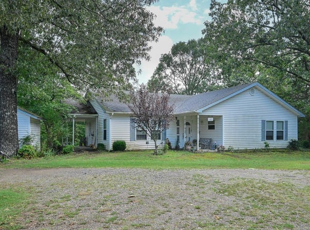 103 Pine Hollow Lane, Mena, AR 71953-0000