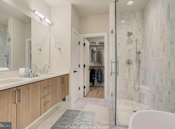 1129B N UTAH STREET, ARLINGTON, VA 22201
