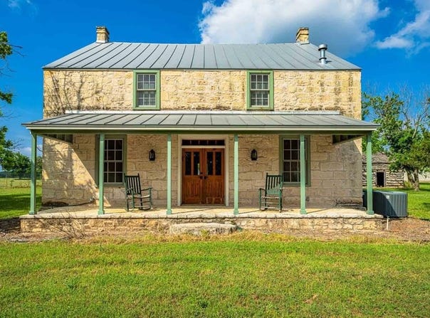 5248 Lower Crabapple Rd, Fredericksburg, TX 78624