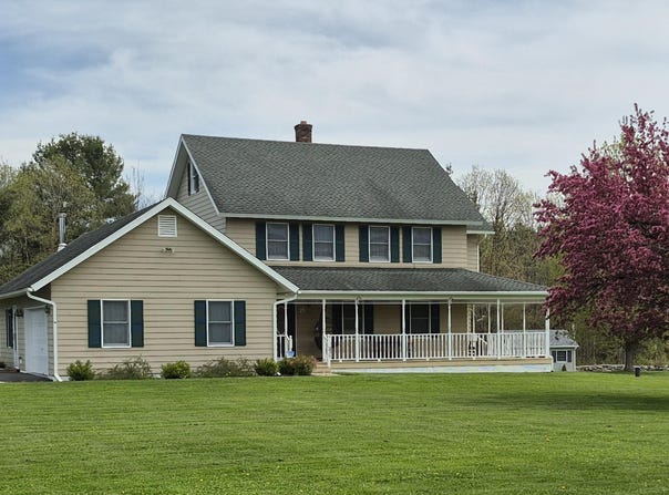 25 Joann Lane, Cadyville, NY 12918