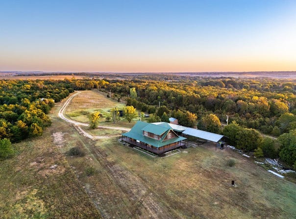 9119  E 12675, Dustin, OK 74839