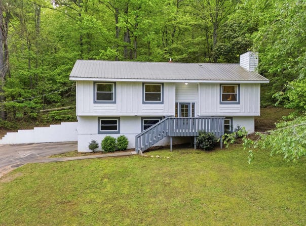 42 VALLEY CIRCLE, PINSON, AL 35126
