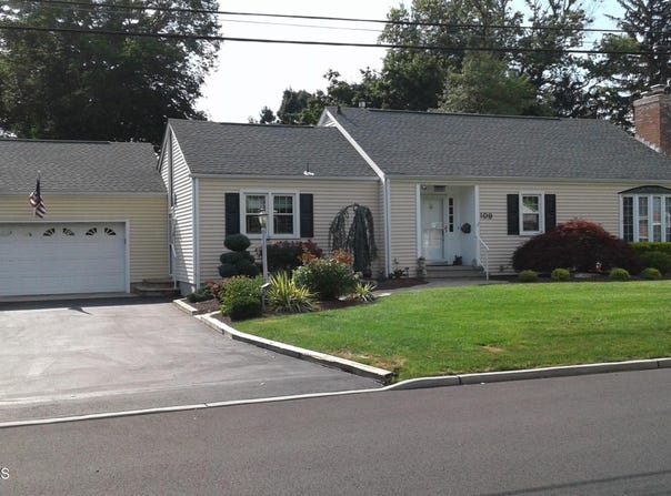 109 Orchard Avenue, Hightstown, NJ 08520