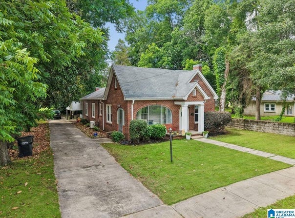 404 2ND AVENUE, CLANTON, AL 35045