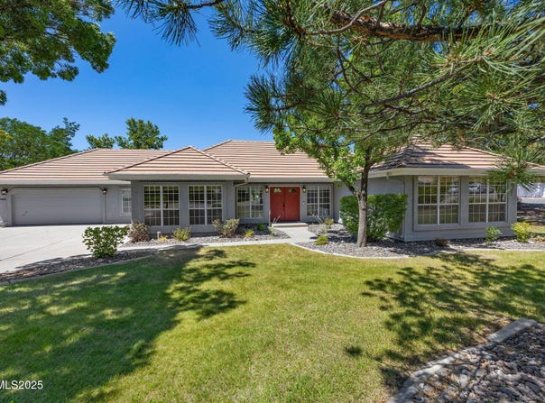 9005 Spanish Trail Drive, Sparks, NV 89441