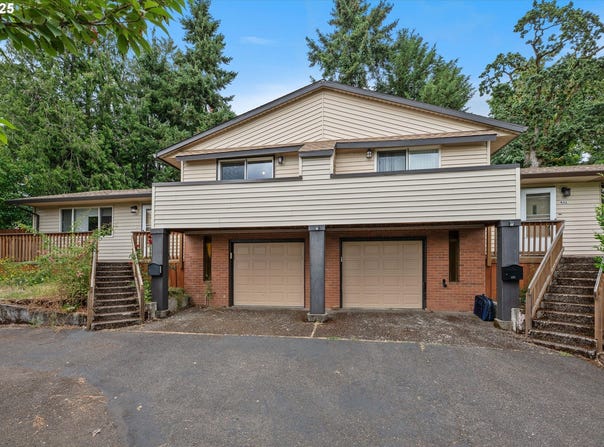 430 E HEREFORD ST, Gladstone, OR 97027