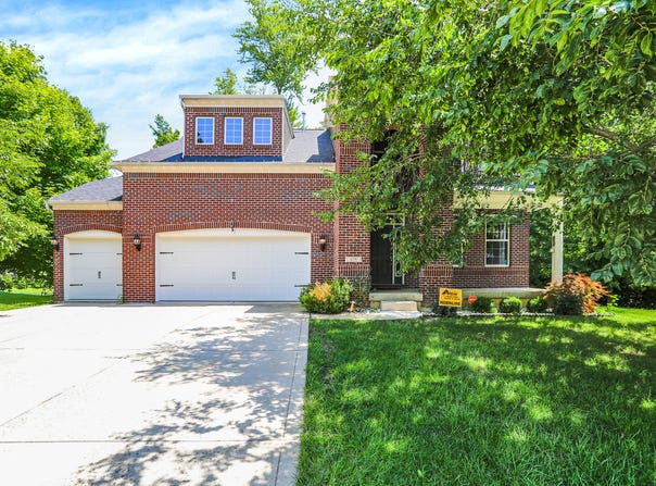 679 Erin Drive, Avon, IN 46123