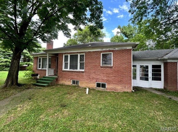 219 E Lyons Street, Marissa, IL 62257