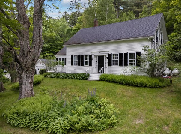419 River Road, Newcastle, ME 04553