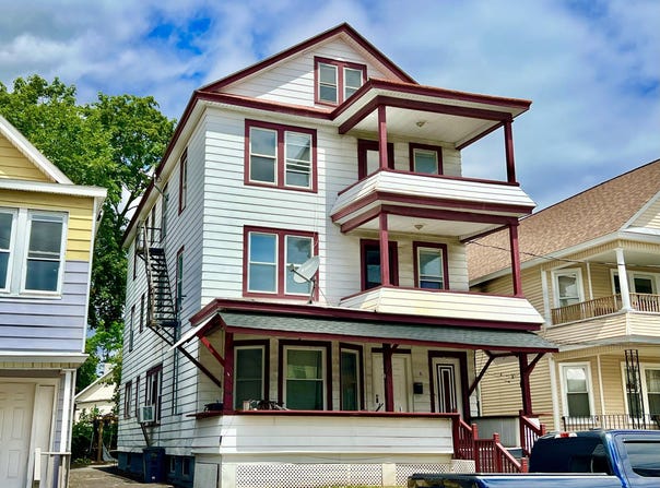 6 Hawk Street, Schenectady, NY 12307