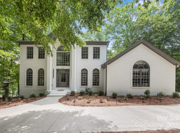 800 Lakeview Shores Loop, Mooresville, NC 28117