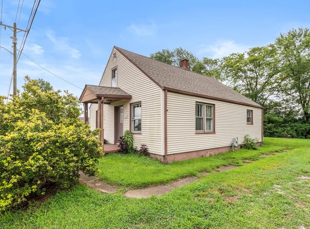 1729 W 2nd Street, Seymour, IN 47274