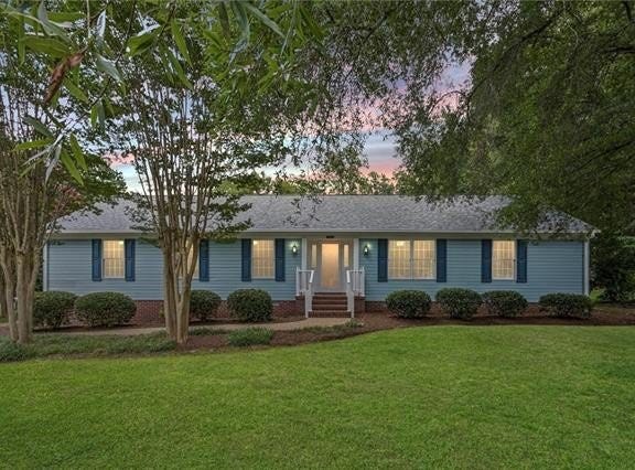 7489 Corr Street, Gloucester, VA 23061