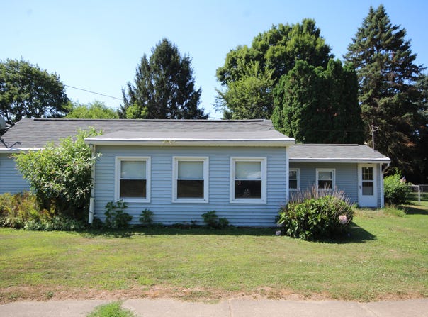 327 McKain Street, Vicksburg, MI 49097