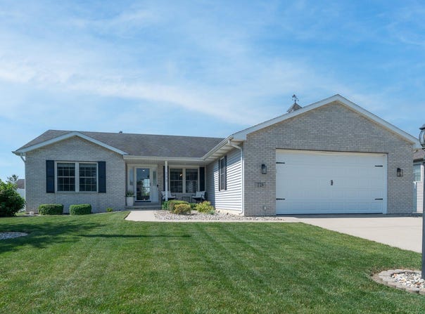773 Surrey Drive, Lowell, IN 46356