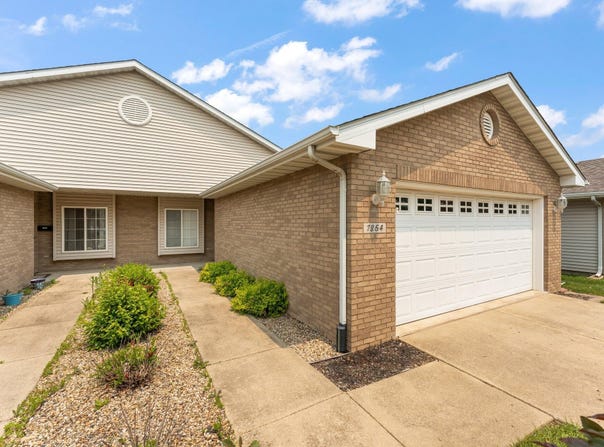 7854 E 108th Avenue, Crown Point, IN 46307