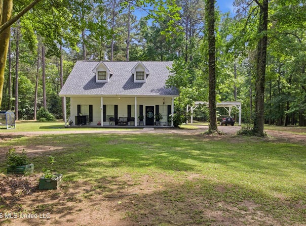 1152 E Robb Street lot: E, Summit, MS 39666