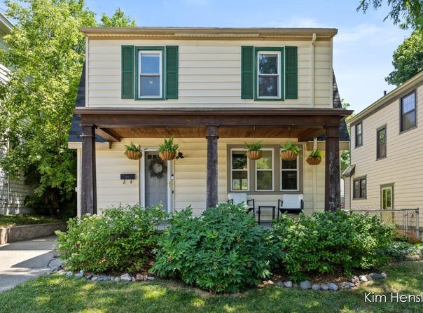 44 Auburn Avenue NE, Grand Rapids, MI 49503