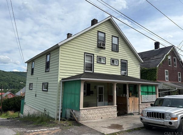 217-219 5th Street, Conemaugh, PA 15909